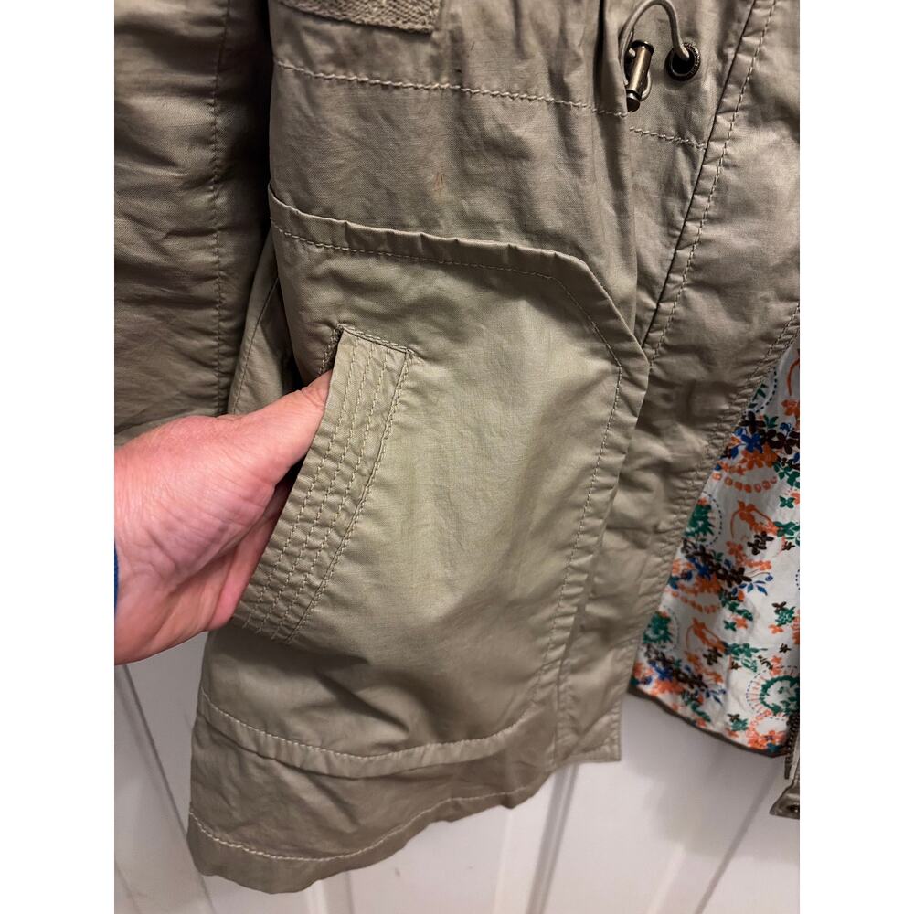 Buffalo David Bitton Khaki Utility Cargo Jacket Floral Lining Size Medium - Picture 2 of 10